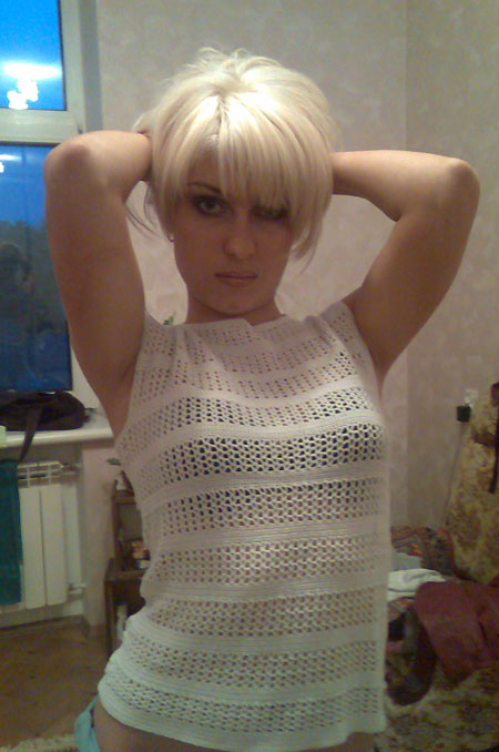 buyrussianbride.com - local woman